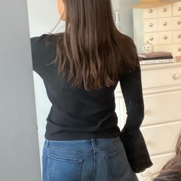 Zara Sweater - Picture 3 of 3